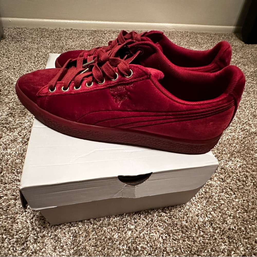 Men’s Puma Sneakers